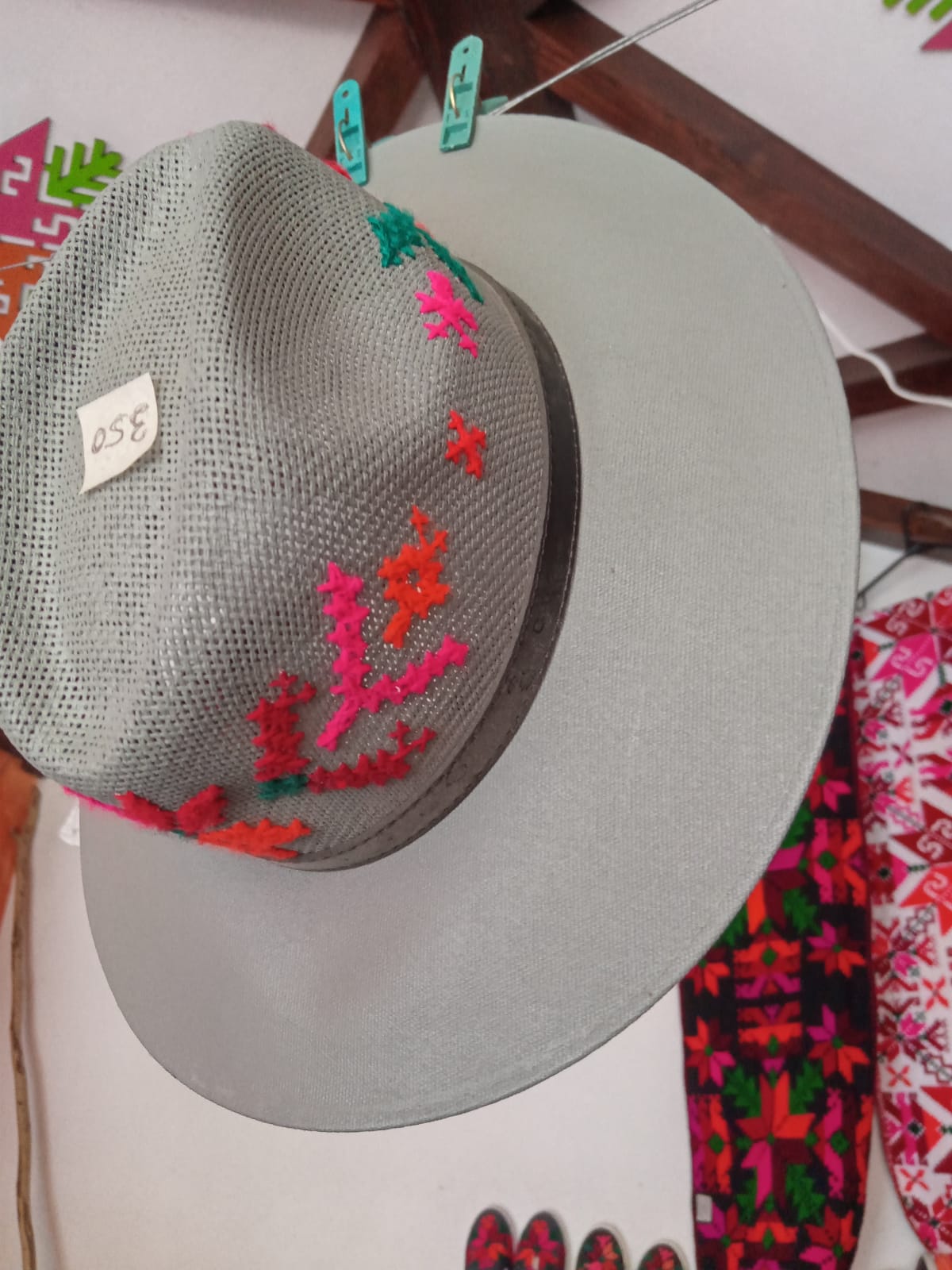 Sombrero Bordado